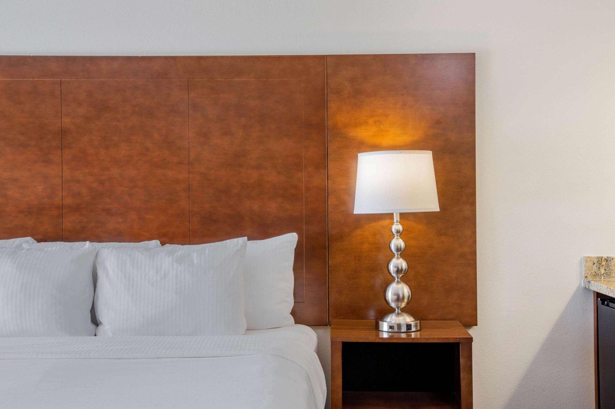 La Quinta By Wyndham Oakland - Hayward Hotel Eksteriør billede