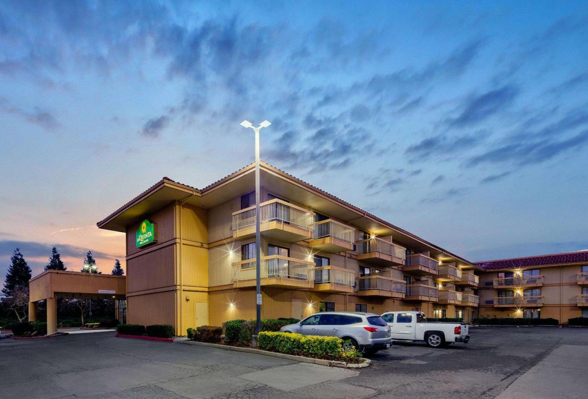La Quinta By Wyndham Oakland - Hayward Hotel Eksteriør billede